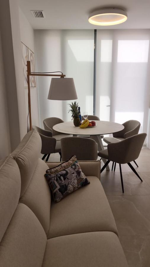 Modern And Cosy Apartment Close To The Beach Torrevieja Eksteriør bilde
