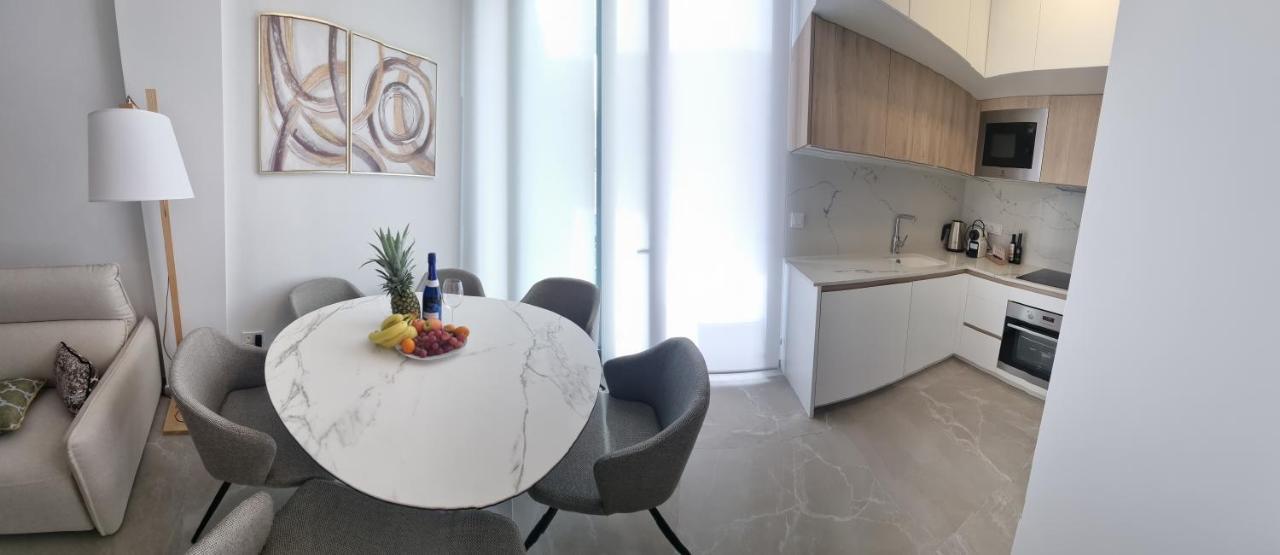 Modern And Cosy Apartment Close To The Beach Torrevieja Eksteriør bilde
