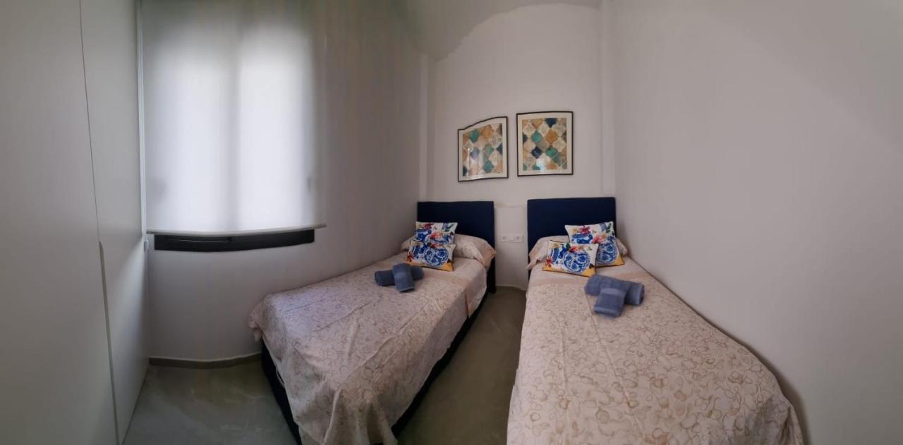 Modern And Cosy Apartment Close To The Beach Torrevieja Eksteriør bilde