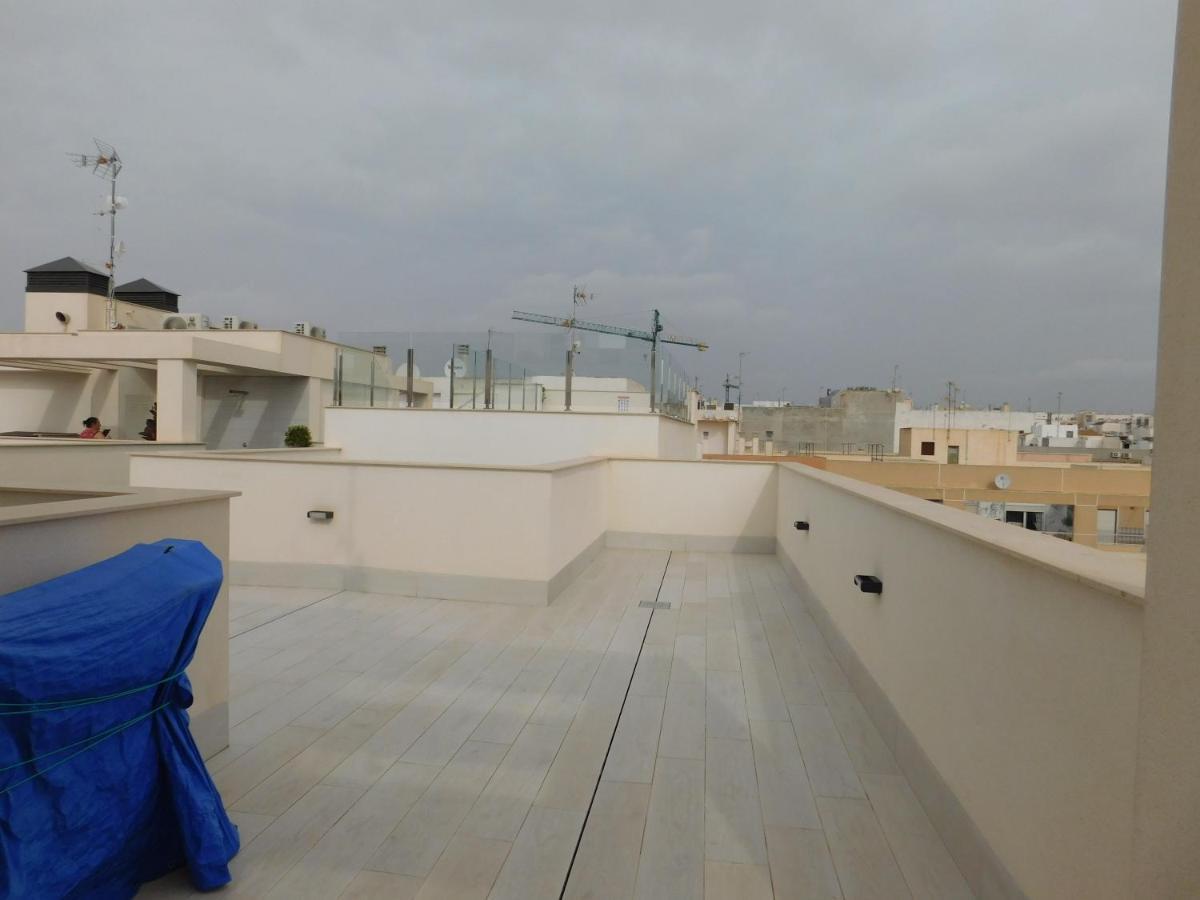 Modern And Cosy Apartment Close To The Beach Torrevieja Eksteriør bilde