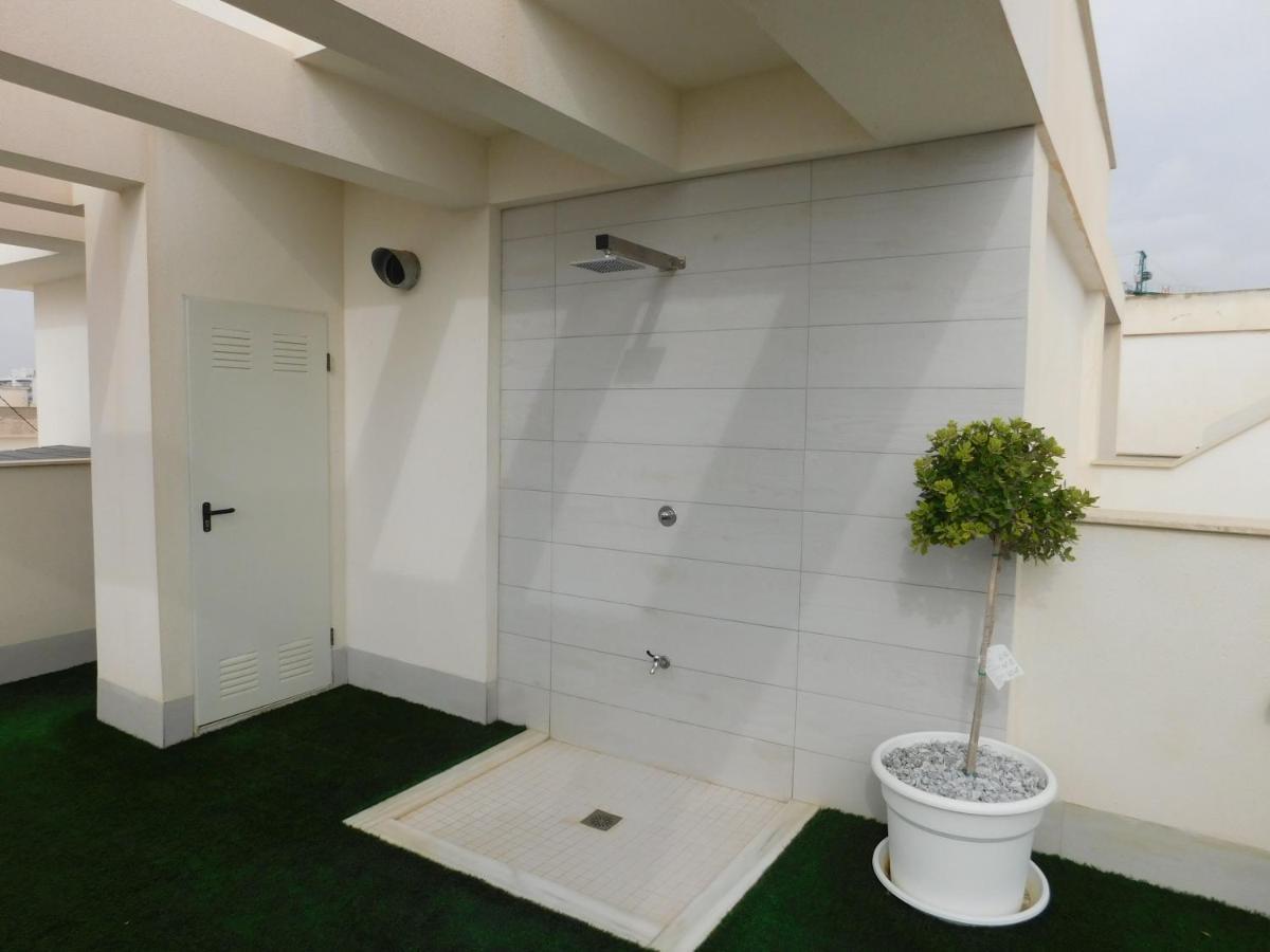 Modern And Cosy Apartment Close To The Beach Torrevieja Eksteriør bilde