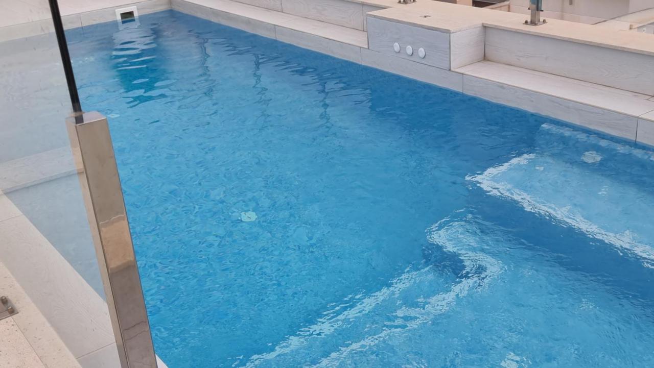 Modern And Cosy Apartment Close To The Beach Torrevieja Eksteriør bilde